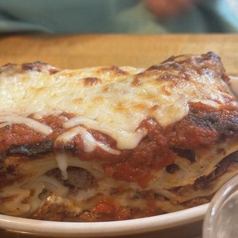 Thario's Kitchen - Lasagna - Pizza Near Me - Carpinteria, California Thario's Kitchen - Lasagna - Pizza Near Me - Carpinteria, California