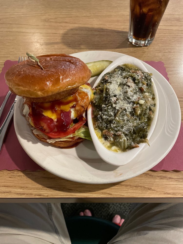 EBENEEZER’S CAFE & CREAMERY Updated June 2024 12 Photos & 17