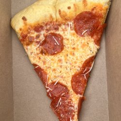 Kings Baking - Pizza is so good!