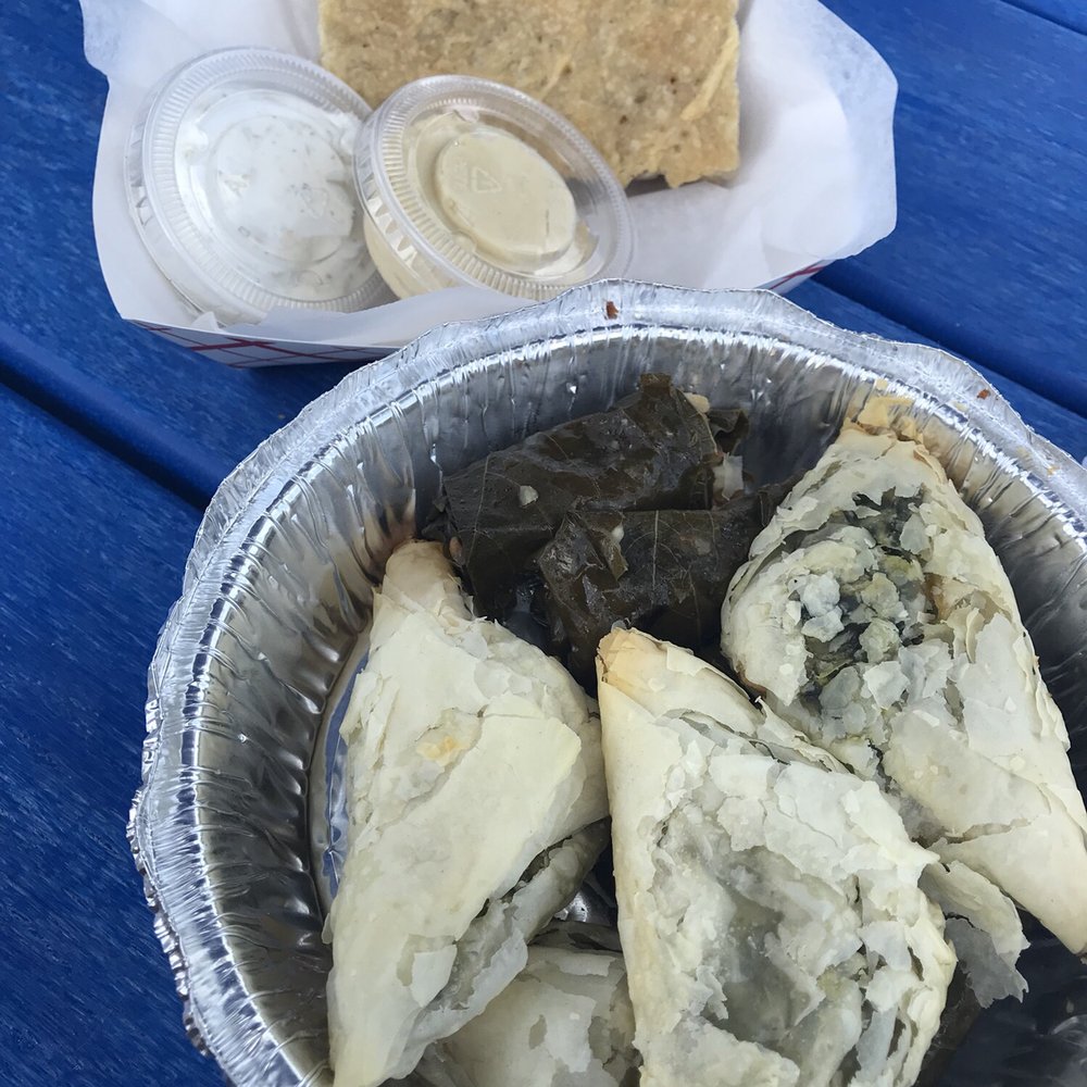 Stavi's Sandwiches - The full platter - Food Trucks Near Me Stavi's Sandwiches - The full platter - Food Trucks Near Me