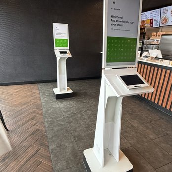 H & Chicken - Ordering Kiosk - Fast Food Near Me - Pikesville, Maryland H & Chicken - Ordering Kiosk - Fast Food Near Me - Pikesville, Maryland