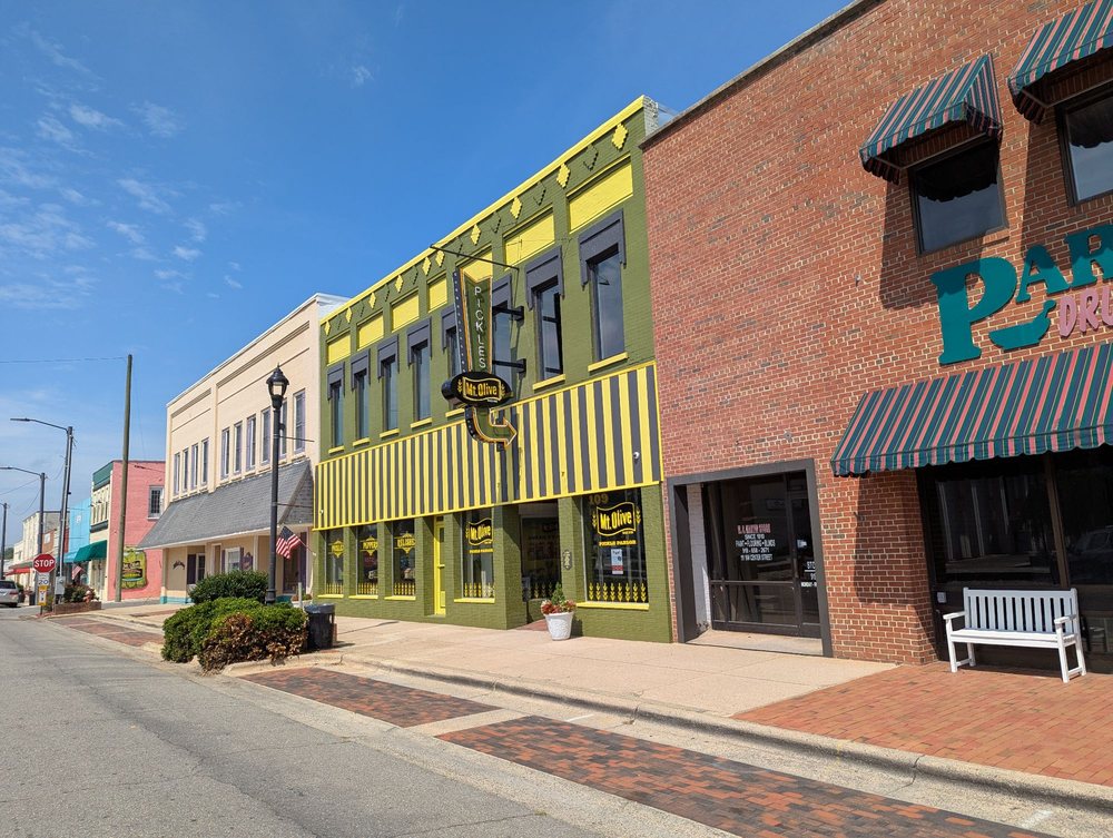 Food from Mt. Olive Pickle Parlor