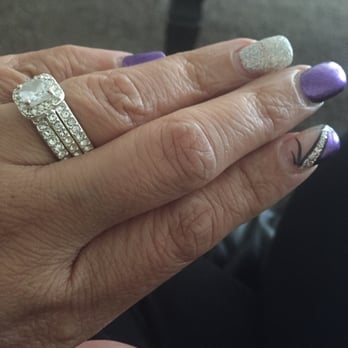 Diva Nails & Spa - It's been almost 3 weeks, and they still look good! I love getting my nails done, and I love coming to this place. Everyone here are great! - Nail Salons Near Me - Fresno, California Diva Nails & Spa - It's been almost 3 weeks, and they still look good! I love getting my nails done, and I love coming to this place. Everyone here are great! - Nail Salons Near Me - Fresno, California