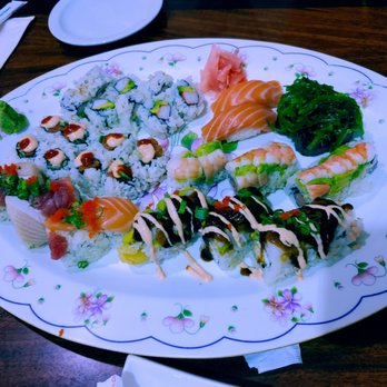 Kyoto Japanese Restaurant - Spicy tuna, rainbow sushi roll, marilyn monroe sushi roll, seaweed salad rolls, sake sushi roll, california sushi roll - Sushi Bars Near Me - Boise, Idaho