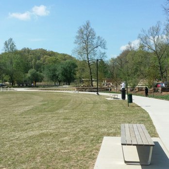Lake Atalanta - walking/ bike trail - Lakes Near Me - Rogers, Arkansas