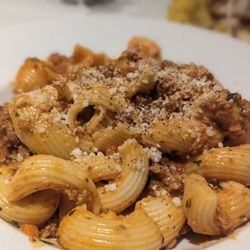 SeaGuini - Opal Sands Resort - Rigatoni Bolognese