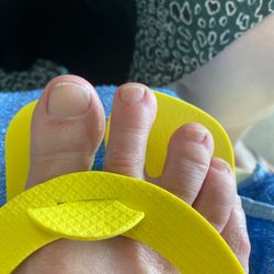 Mini Nails - First step in cleaning! She was able to clean my garden feet!