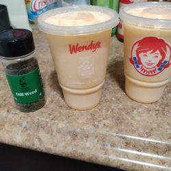 Wendy's - That's not the advertised size!?!