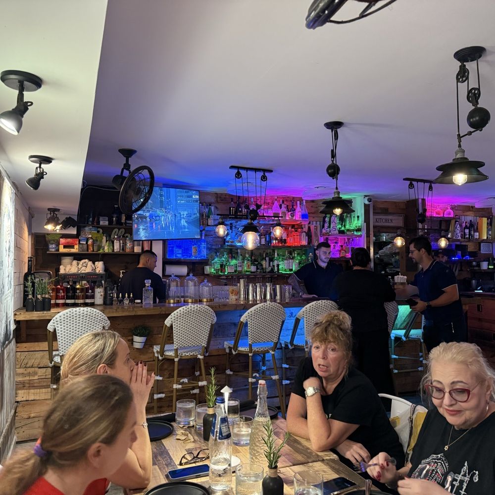 Why Not - Great ambience - Seafood Near Me - Hollywood, Florida Why Not - Great ambience - Seafood Near Me - Hollywood, Florida