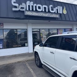 Saffron Grill Lakewood - Unassuming, lovely place. Lots of parking.