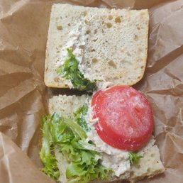 Tuna sandwich