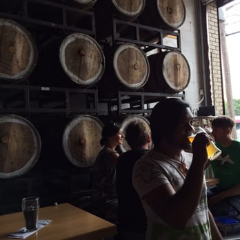 SingleCut Beersmiths - Breweries Near Me - Astoria, New York