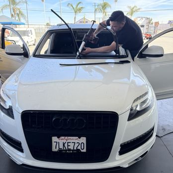 Kings Auto Glass - Replacement - Auto Glass Services Near Me - Los Angeles, California Kings Auto Glass - Replacement - Auto Glass Services Near Me - Los Angeles, California
