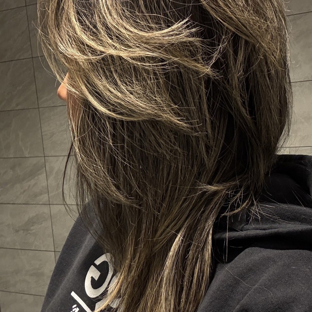 JS Collectiv Salon+Spa - Wolf cut by Jen - Hair Salons Near Me - Alpine, California JS Collectiv Salon+Spa - Wolf cut by Jen - Hair Salons Near Me - Alpine, California