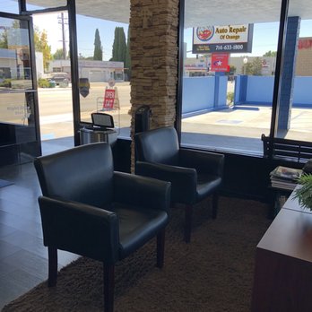 Bobby Grich - Waiting room - Auto Repair Near Me - Orange, California Bobby Grich - Waiting room - Auto Repair Near Me - Orange, California