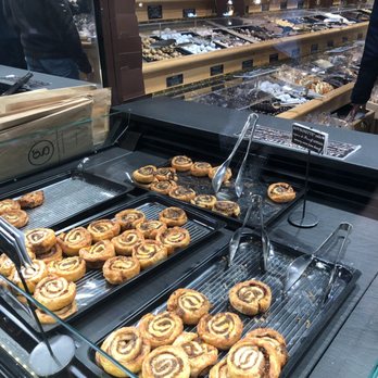 Maison Georges Larnicol - Chocolatiers & Shops Near Me - Paris, 75