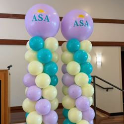 Boom Balloon - Balloon columns with logo