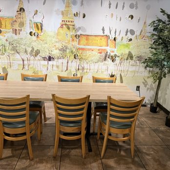Cafe de Bangkok - Gilbert - Table seating for large group 07/25 - Thai Near Me - Gilbert, Arizona Cafe de Bangkok - Gilbert - Table seating for large group 07/25 - Thai Near Me - Gilbert, Arizona