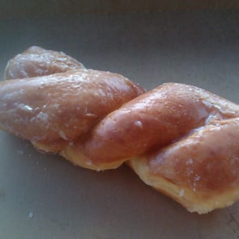 Le Donut - One fat cinnamon twist - Donuts Near Me - Tacoma, Washington Le Donut - One fat cinnamon twist - Donuts Near Me - Tacoma, Washington
