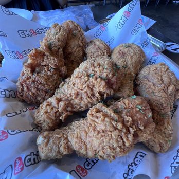 CM Chicken & Boba - Burgers Near Me - Vernon Hills, Illinois CM Chicken & Boba - Burgers Near Me - Vernon Hills, Illinois