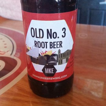 Oscar's Pub & Grill - New American Near Me - Milwaukee, Wisconsin