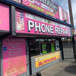 Exterior photo of Chiquilin Wireless2 - Los Angeles, California Exterior photo of Chiquilin Wireless2 - Los Angeles, California