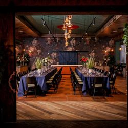 DoubleTree Suites by Hilton Hotel & Conference Center Chicago - Restaurant
