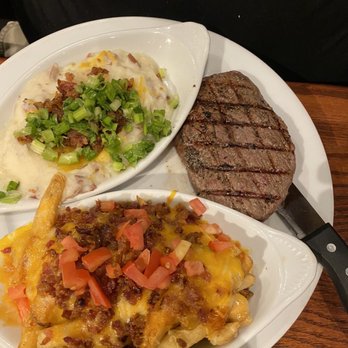 Smokey Bones - Steak, loaded fries and mashed potatoes - Barbeque Near Me - Virginia Beach, Virginia Smokey Bones - Steak, loaded fries and mashed potatoes - Barbeque Near Me - Virginia Beach, Virginia