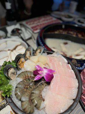 Lao Ma Tou Hot Pot 老码头火锅 by null