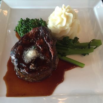 Narcoossee's - Filet mignon - New American Near Me - Lake Buena Vista, Florida Narcoossee's - Filet mignon - New American Near Me - Lake Buena Vista, Florida