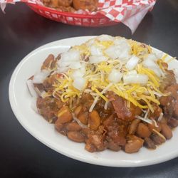Dads Place - Chili burger. Very tasty!