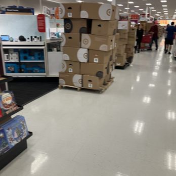 Target - Department Stores Near Me - Southington, Connecticut