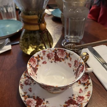 Dua Kafe - Caj Mali Mountain Tea - Cafes Near Me - New York, New York Dua Kafe - Caj Mali Mountain Tea - Cafes Near Me - New York, New York
