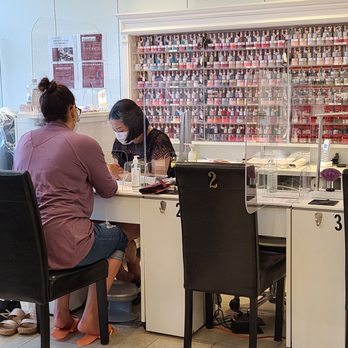Graphic Nail - Nail shields - Nail Salons Near Me - Vernon Hills, Illinois Graphic Nail - Nail shields - Nail Salons Near Me - Vernon Hills, Illinois