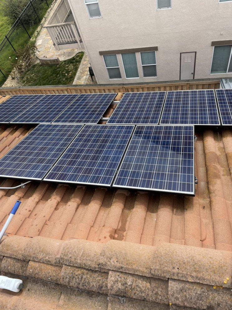 THE GUTTER & SOLAR GUY Vacaville, California Solar Panel Cleaning