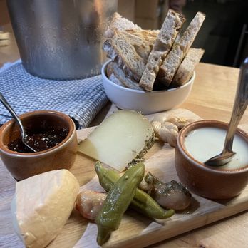 Really Really Nice Wines - 3 item charcuterie board - Beer, Wine & Spirits Near Me - New Orleans, Louisiana