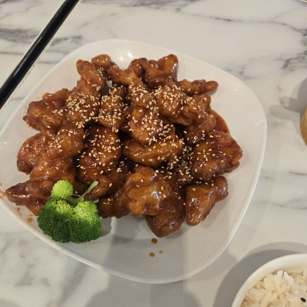 EverSpring Modern Chinese - Sesame chicken - Chinese Near Me - Tustin, California EverSpring Modern Chinese - Sesame chicken - Chinese Near Me - Tustin, California