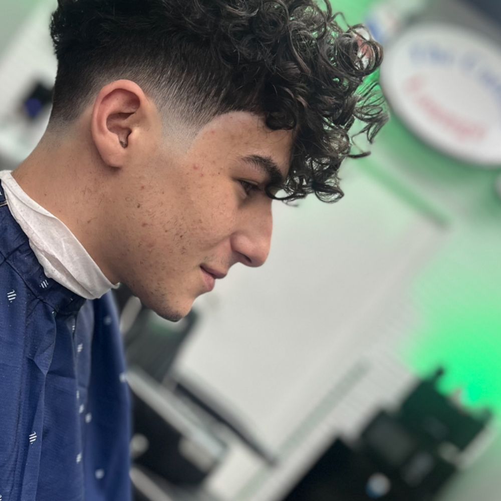 Martelli'S Men'S Grooming Salon Boca Raton: Ultimate Style Upgrade