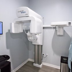 Blue Sky Dental Group - We  take a CBCT or 3D X-Ray to  provide the most advanced treatment needs!