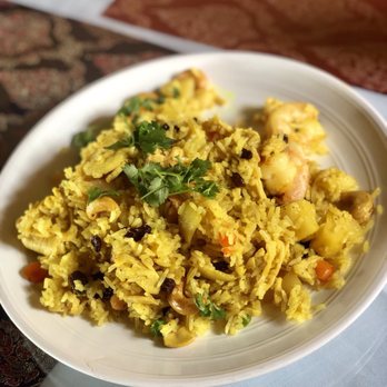 Krua Thai Restaurant - Pineapple fried rice 7/10 only because I'm not a huge curry fan. - Thai Near Me - Monterey, California Krua Thai Restaurant - Pineapple fried rice 7/10 only because I'm not a huge curry fan. - Thai Near Me - Monterey, California