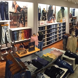 American Eagle Outfitters