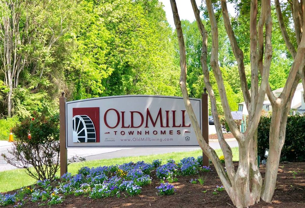 OLD MILL TOWNHOMES Updated June 2024 725 Mill Stream Ln, Lynchburg