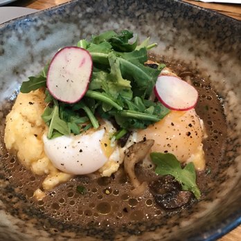 Scratch Kitchen - Marsala mushroom grits - $13 - Breakfast & Brunch Near Me - Honolulu, Hawaii Scratch Kitchen - Marsala mushroom grits - $13 - Breakfast & Brunch Near Me - Honolulu, Hawaii