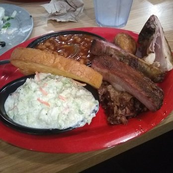 Sonny's BBQ - Meat platter! All the meats. Beef brisket, chicken, ribs, pork slices. - Barbeque Near Me - Brandon, Mississippi Sonny's BBQ - Meat platter! All the meats. Beef brisket, chicken, ribs, pork slices. - Barbeque Near Me - Brandon, Mississippi