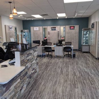 eyecarecenter - Optometrists Near Me - Charlotte, North Carolina