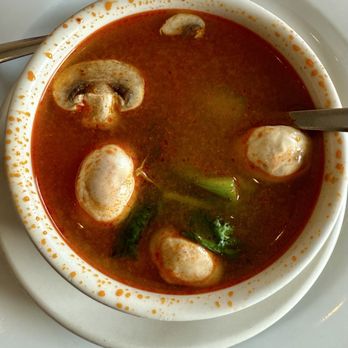 Lai Thai Restaurant - Tom Yum Soup with Chicken - Thai Near Me - Morton Grove, Illinois Lai Thai Restaurant - Tom Yum Soup with Chicken - Thai Near Me - Morton Grove, Illinois