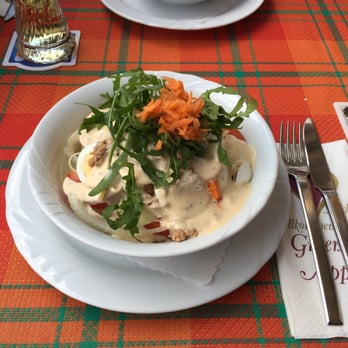 Pizzeria Rialto - Großer Italienischer Salat mit Thunfisch - Pizza Near Me - Rotenburg, HE Pizzeria Rialto - Großer Italienischer Salat mit Thunfisch - Pizza Near Me - Rotenburg, HE