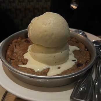 BJ's Restaurant & Brewhouse - Chocolate Chunk Pizookie - New American Near Me - Downey, California BJ's Restaurant & Brewhouse - Chocolate Chunk Pizookie - New American Near Me - Downey, California
