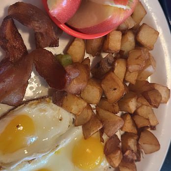 Crest Cafe - Breakfast & Brunch Near Me - Riverside, California Crest Cafe - Breakfast & Brunch Near Me - Riverside, California