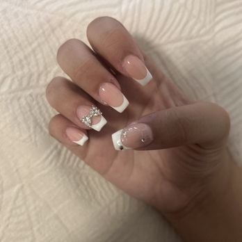 D&C Nails - Nail Salons Near Me - Phoenix, Arizona